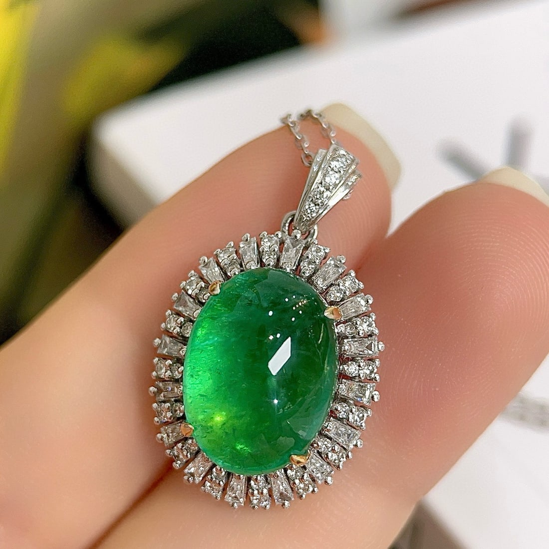 14k Gold 9.33 Ctw Vivid Green Natural Emerald & Diamond Pendant( Without Chain ) - 5