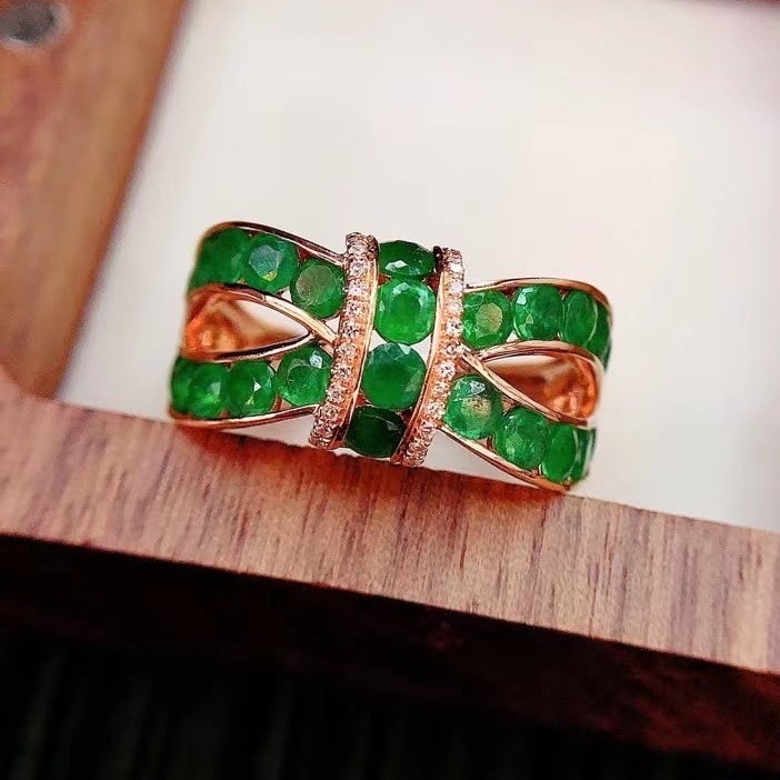 14k Gold 2.85 Ct Vivid Green Natural Emerald & Diamond Ring - 3