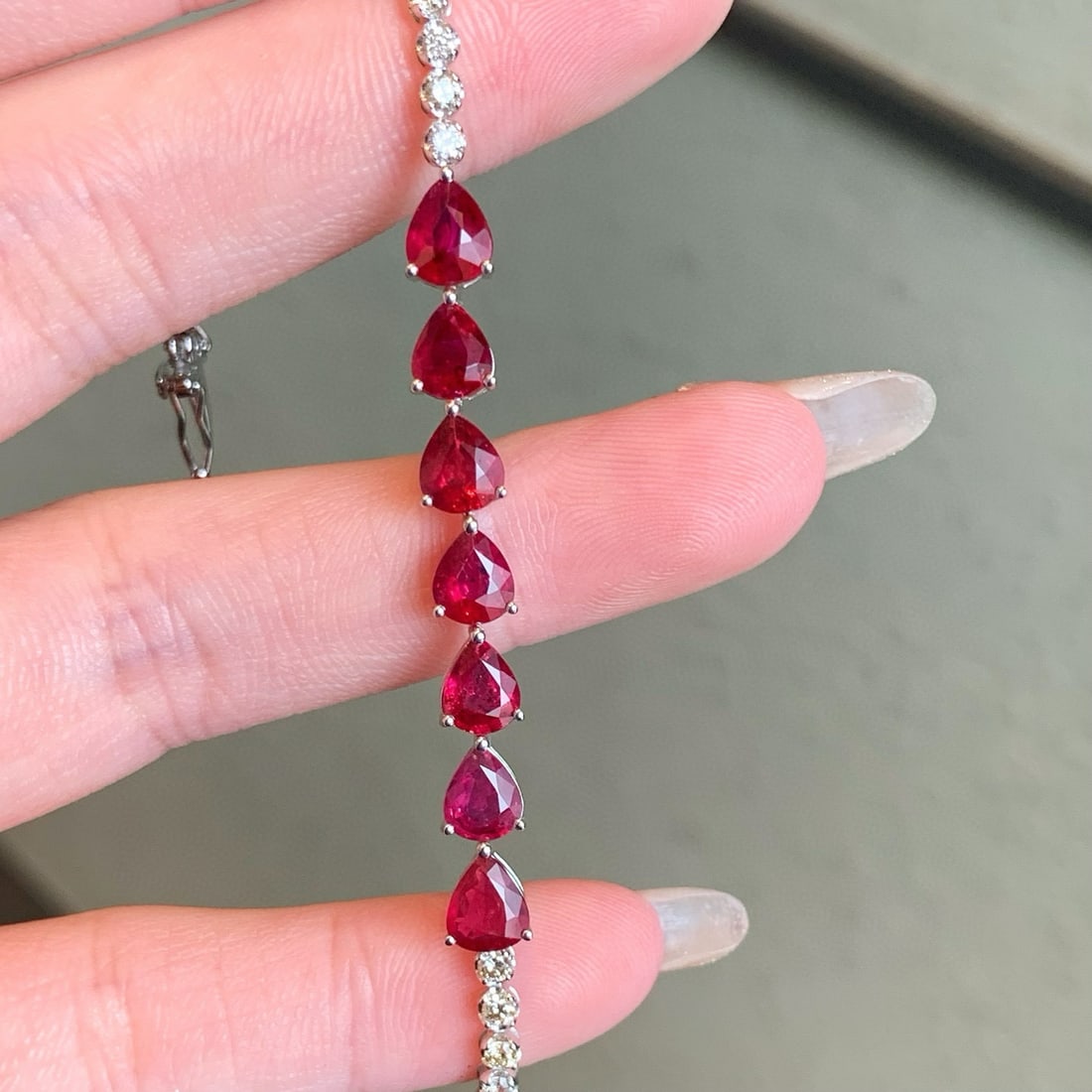 14k Gold 5.64 Ctw Natural Ruby & Diamond Bracelet - 6