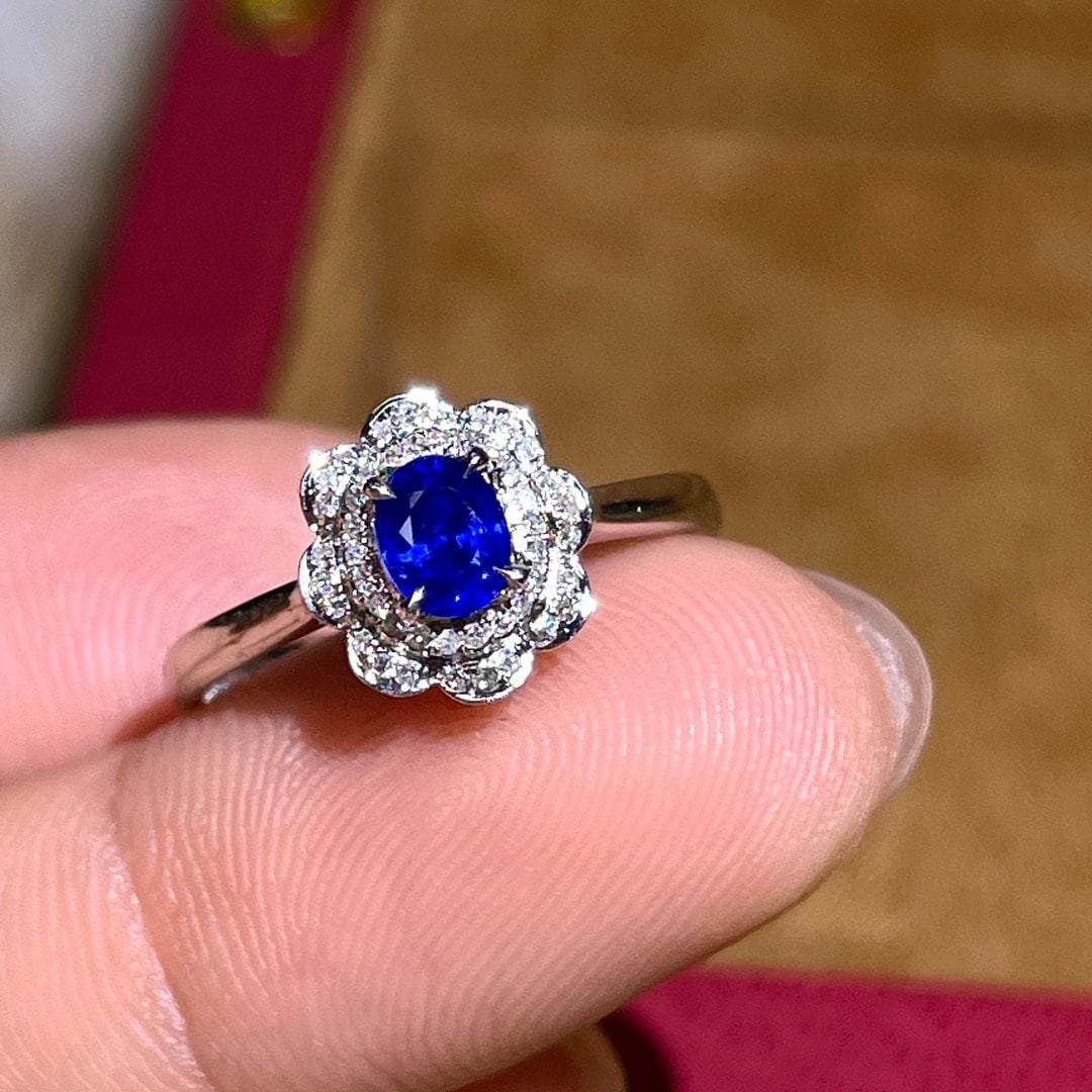 14k Gold 0.58 Ctw Natural Sapphire & Diamond Ring: Ref:230982383 / / gold content:14k gold / / ring size:7. 25us / / / / main gemstone:sapphire / / shape:oval / / carat weight:0. 46ct / / color:blue / / treatment:natural / / / / adjacent gemstone 2 :