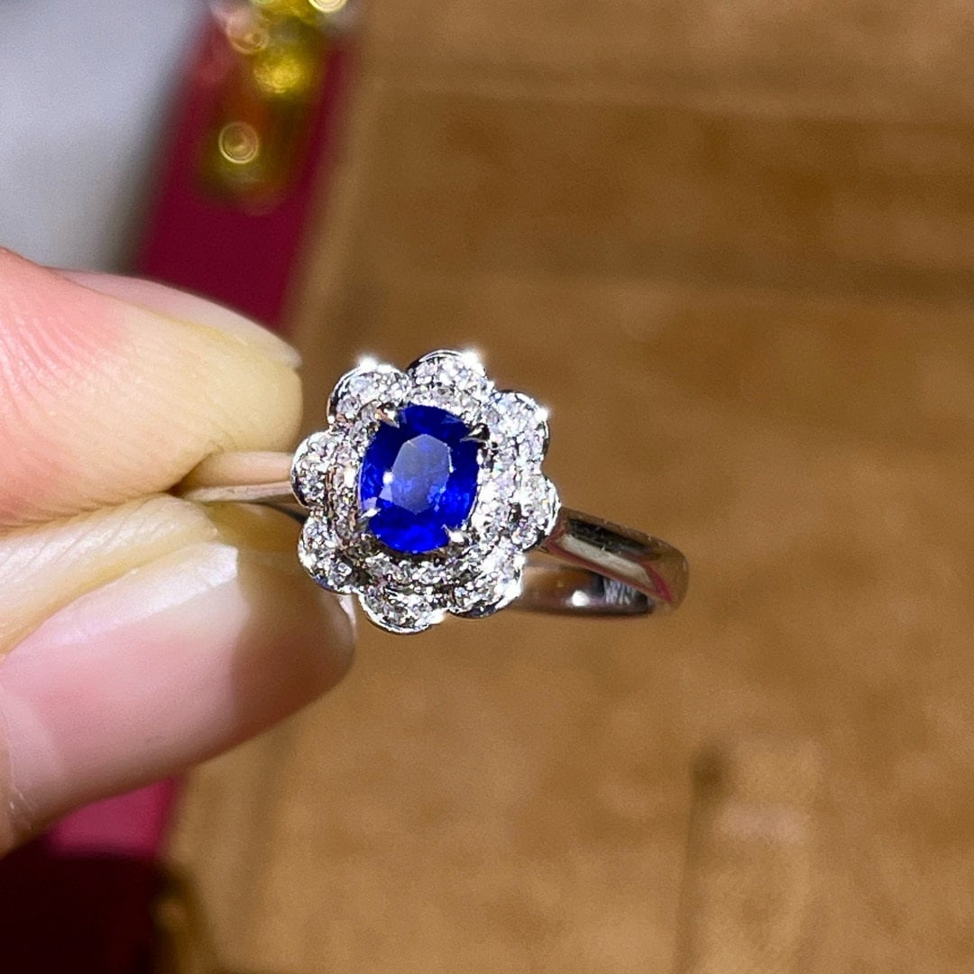 14k Gold 0.58 Ctw Natural Sapphire & Diamond Ring - 4