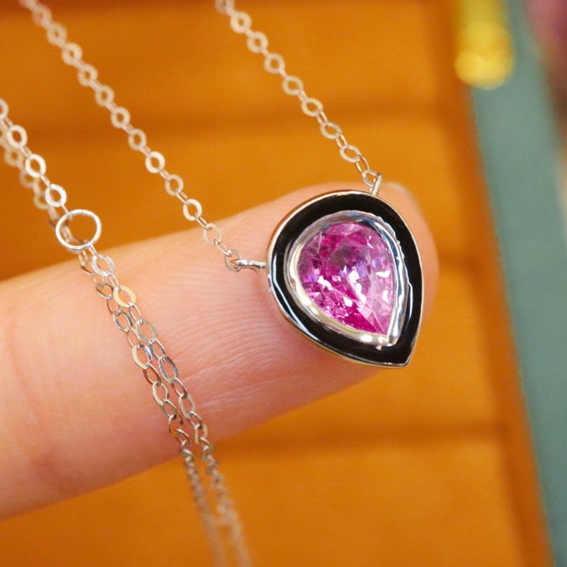 14k Gold 0.83 Ct Natural Padparadscha Sapphire Necklace - 3