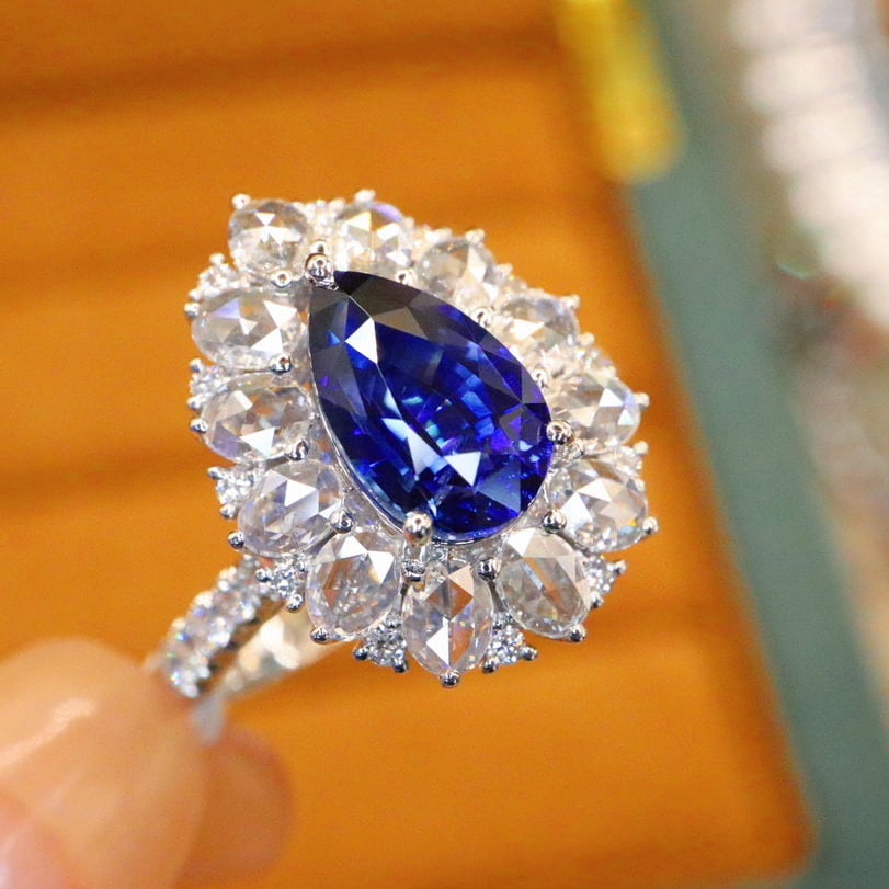 14k Gold 3.24 Ctw Natural Sapphire & Diamond Ring - 2