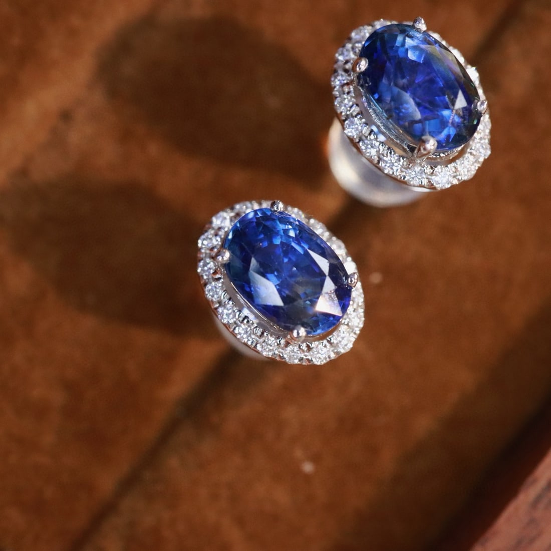 14k Gold 1.73 Ctw Natural Sapphire & Diamond Earrings - 4