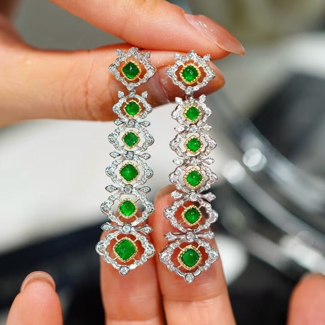 14k Gold 2.00 Ct Vivid Green Natural Emerald & Diamond Earrings - 5