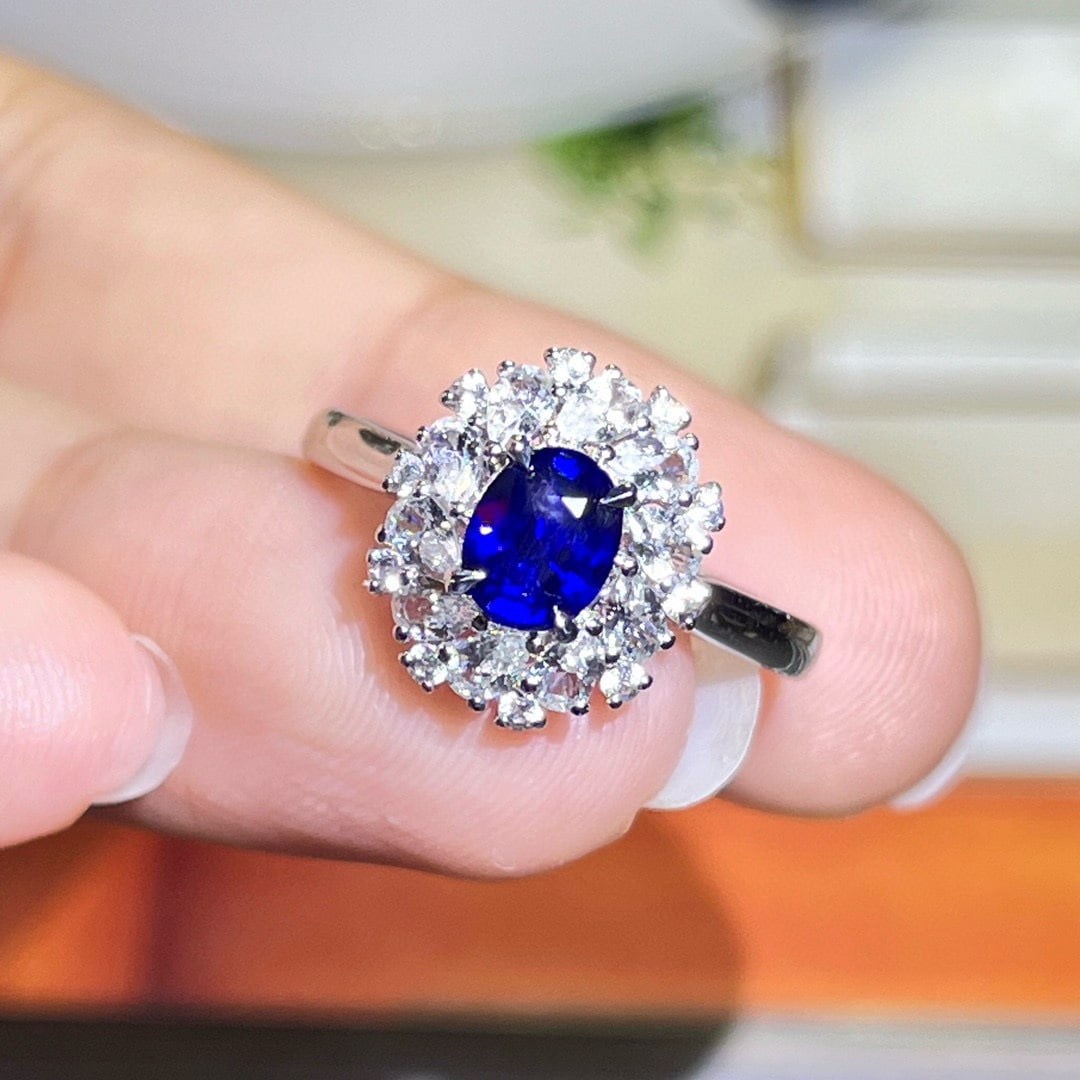 14k Gold 0.84 Ct Natural Sapphire & Sapphire Ring - 2