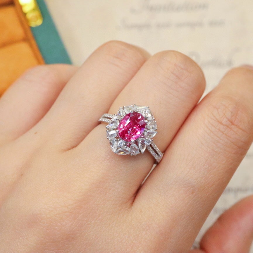14k Gold 2.74 Ctw Natural Padparadscha Sapphire & Diamond Ring - 5