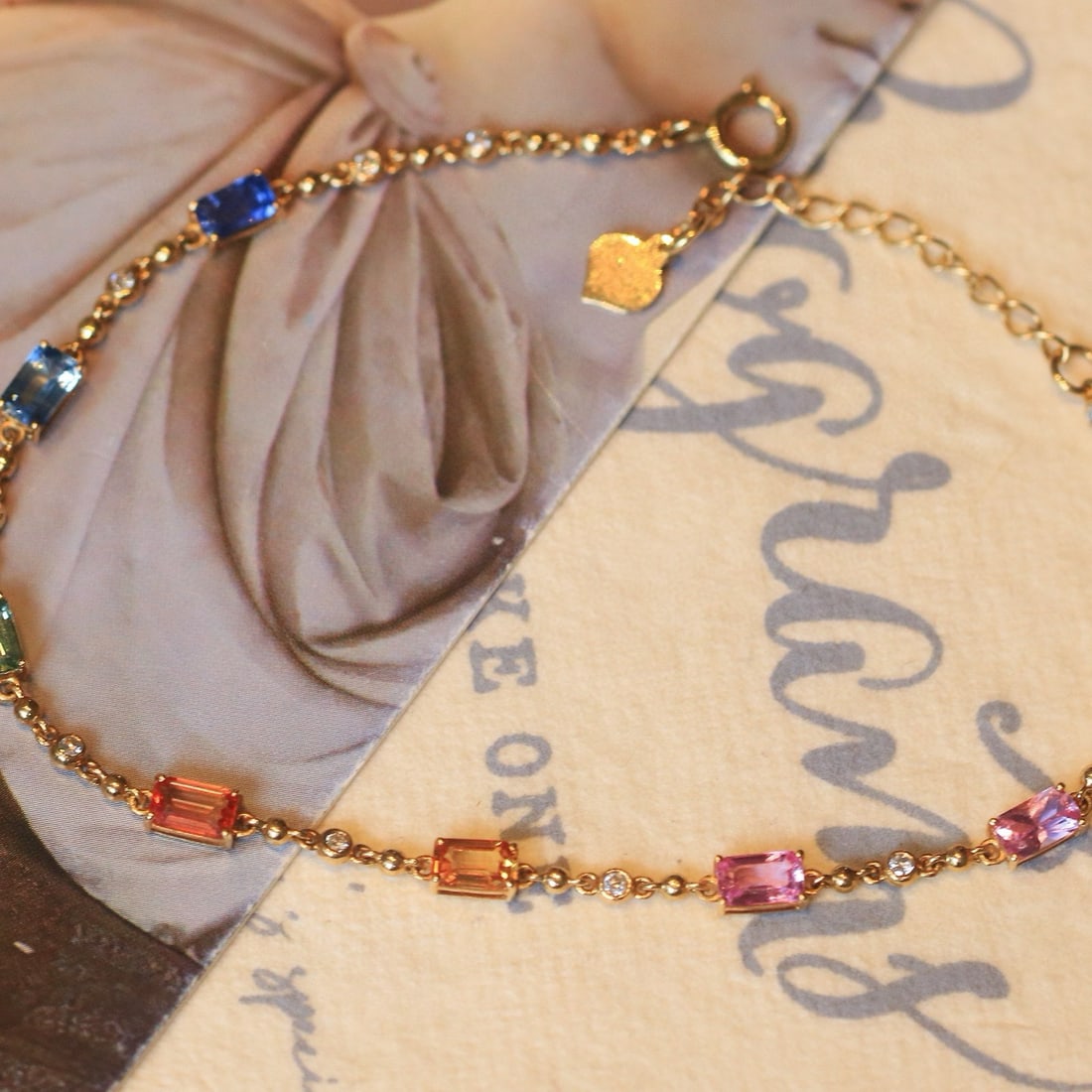14k Gold 2.39 Ctw Natural Sapphire & Diamond Bracelet: Ref:230982434 / / gold content:14k gold / / main gemstone:sapphire / / shape:octagonal / / carat weight:2. 19ct / / color:color / / treatment:natural / / / / adjacent gemstone 2 : diamond / /