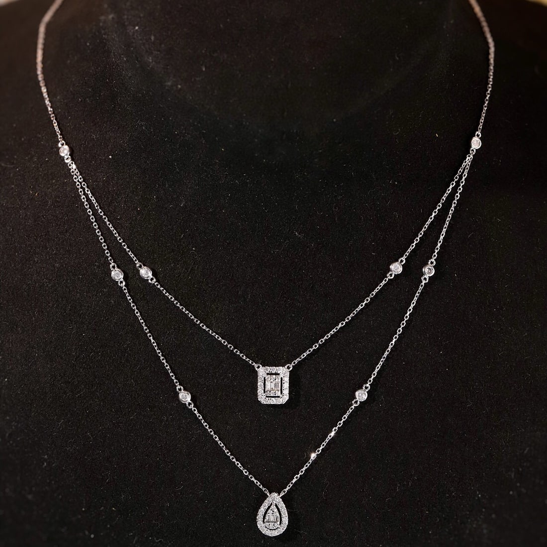 14k Gold 0.58 Ct Natural H Diamond Necklace: Ref:230979002 // gold content:14k gold // main gemstone:diamond // shape:multiply // carat weight:0. 58ct // clarity grade:vs-si // color:h // treatment:natural // Condition: New Low Estimate: 3300