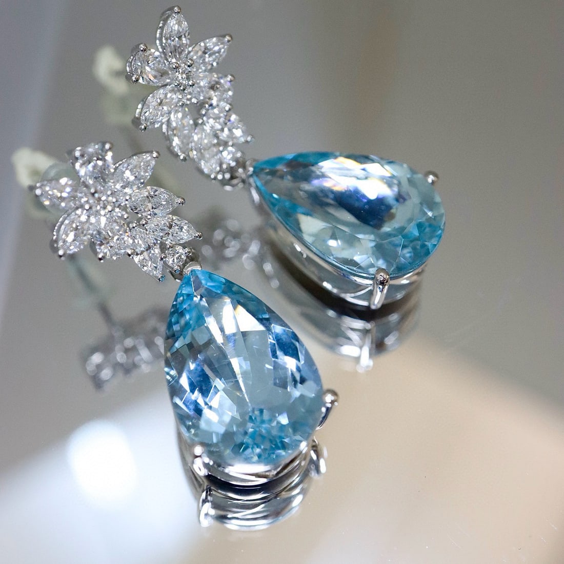 14k Gold 10.04 Ctw Natural Aquamarine & Diamond Earrings - 3