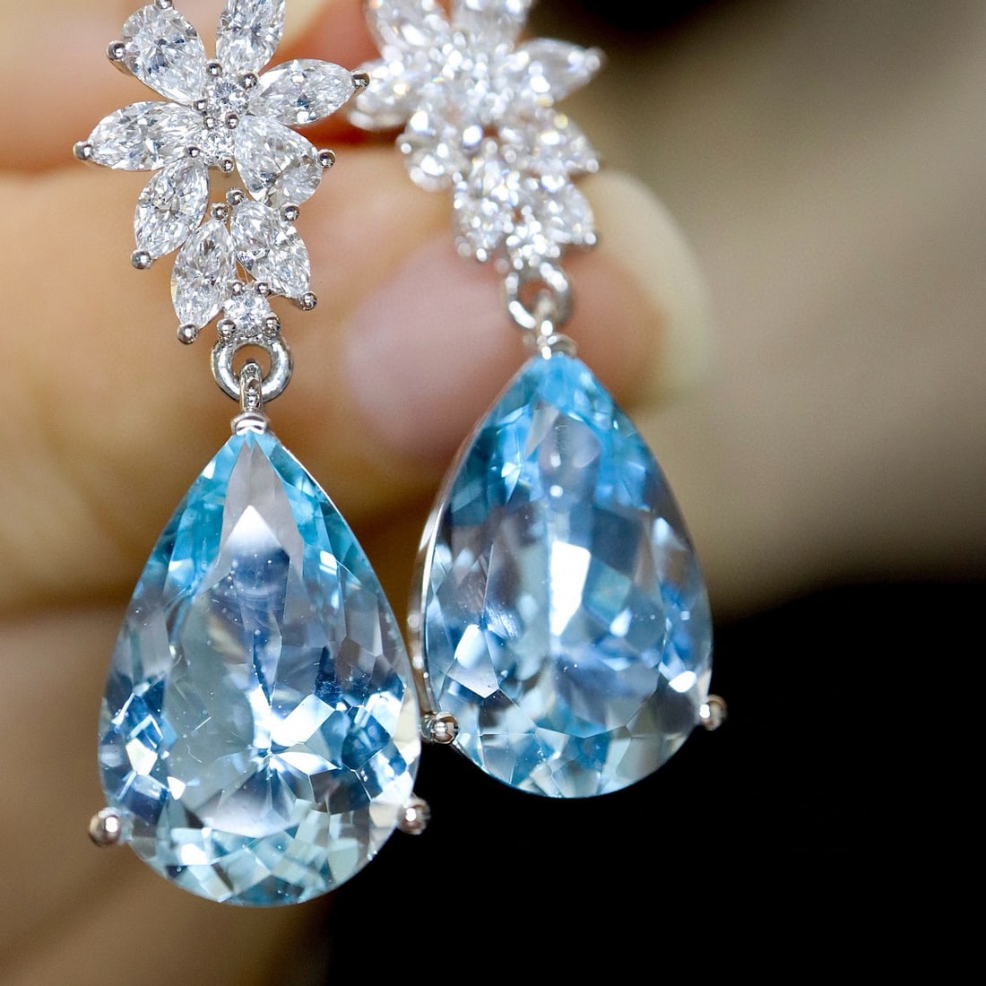 14k Gold 10.04 Ctw Natural Aquamarine & Diamond Earrings - 7