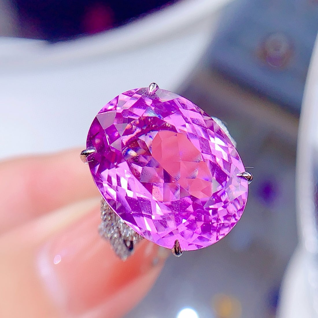 14k Gold 22.11 Ctw Natural Kunzite & Diamond Ring - 2
