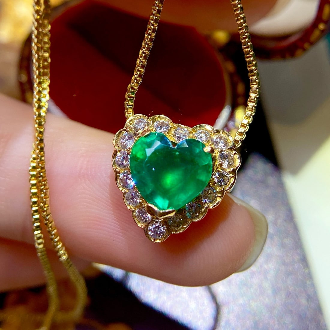 14k Gold 1.9 Ctw Natural Emerald & Diamond Pendant( Without Chain ) - 6