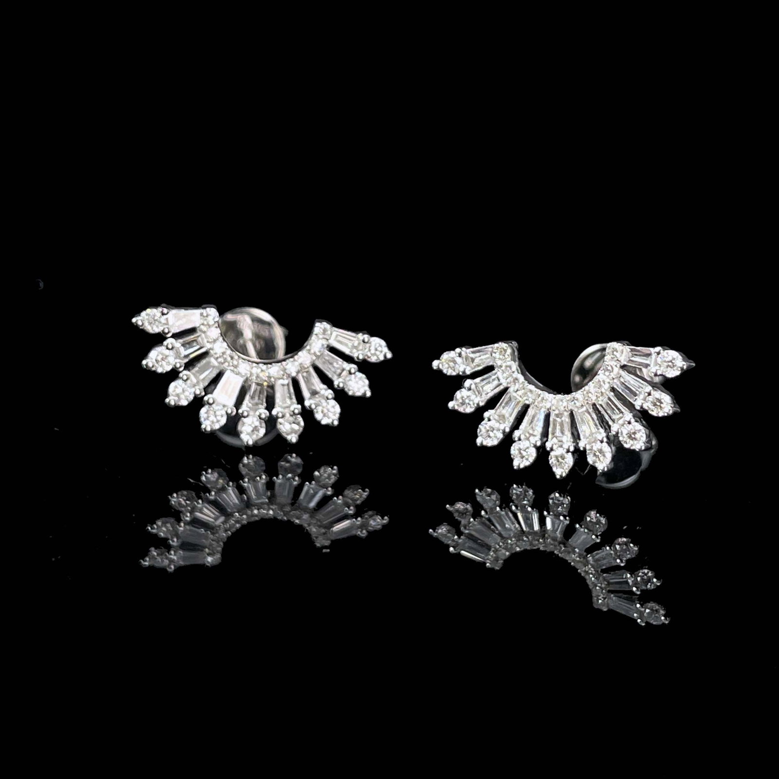 14k Gold 0.55 Ct Natural H Diamond Earrings - 2