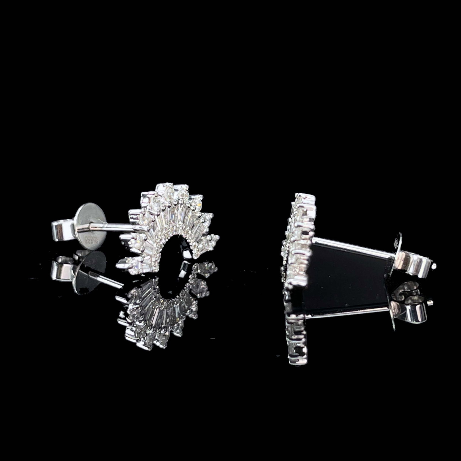 14k Gold 0.55 Ct Natural H Diamond Earrings - 4