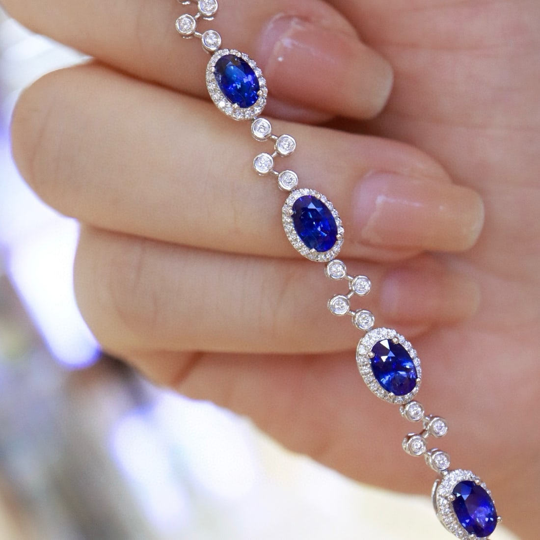 14k Gold 4.53 Ctw Natural Sapphire & Diamond Bracelet - 4
