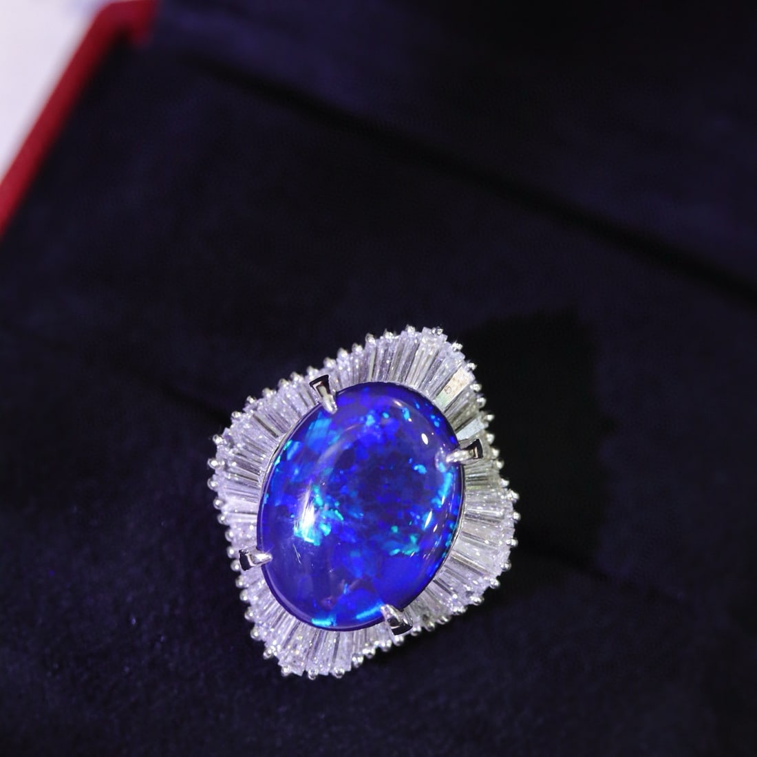 14k Gold 6.14 Ctw Natural Opal & Diamond Ring - 7