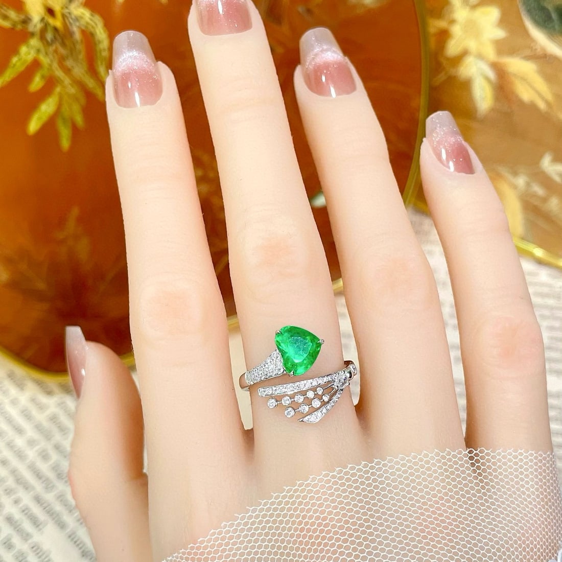 14k Gold 1.49 Ctw Natural Emerald & Diamond Ring - 2
