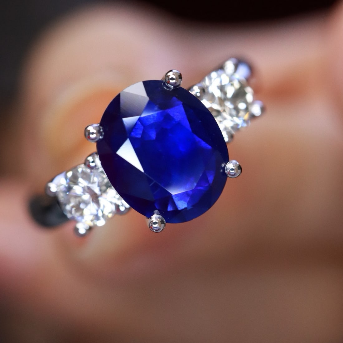14k Gold 2.33 Ctw Natural Sapphire & Diamond Ring: Ref:230979043 // gold content:14k gold // ring size:7. 25us // // main gemstone:sapphire // shape:oval // carat weight:1. 88ct // color:blue // treatment:natural // // adjacent gemstone 2 : diamond