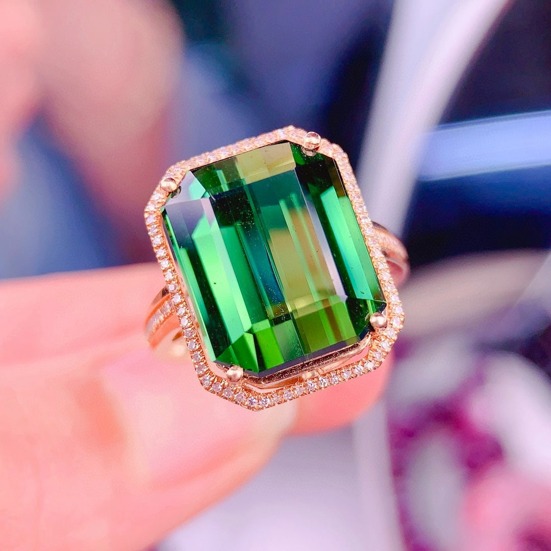 14k Gold 11.0 Ct Natural Tourmaline & Diamond Ring: Ref:230979044 // gold content:14k gold // ring size:7. 25us // // main gemstone:tourmaline // shape:octagonal // carat weight:11. 0ct // color:green // treatment:natural // // adjacent gemstone 2 :