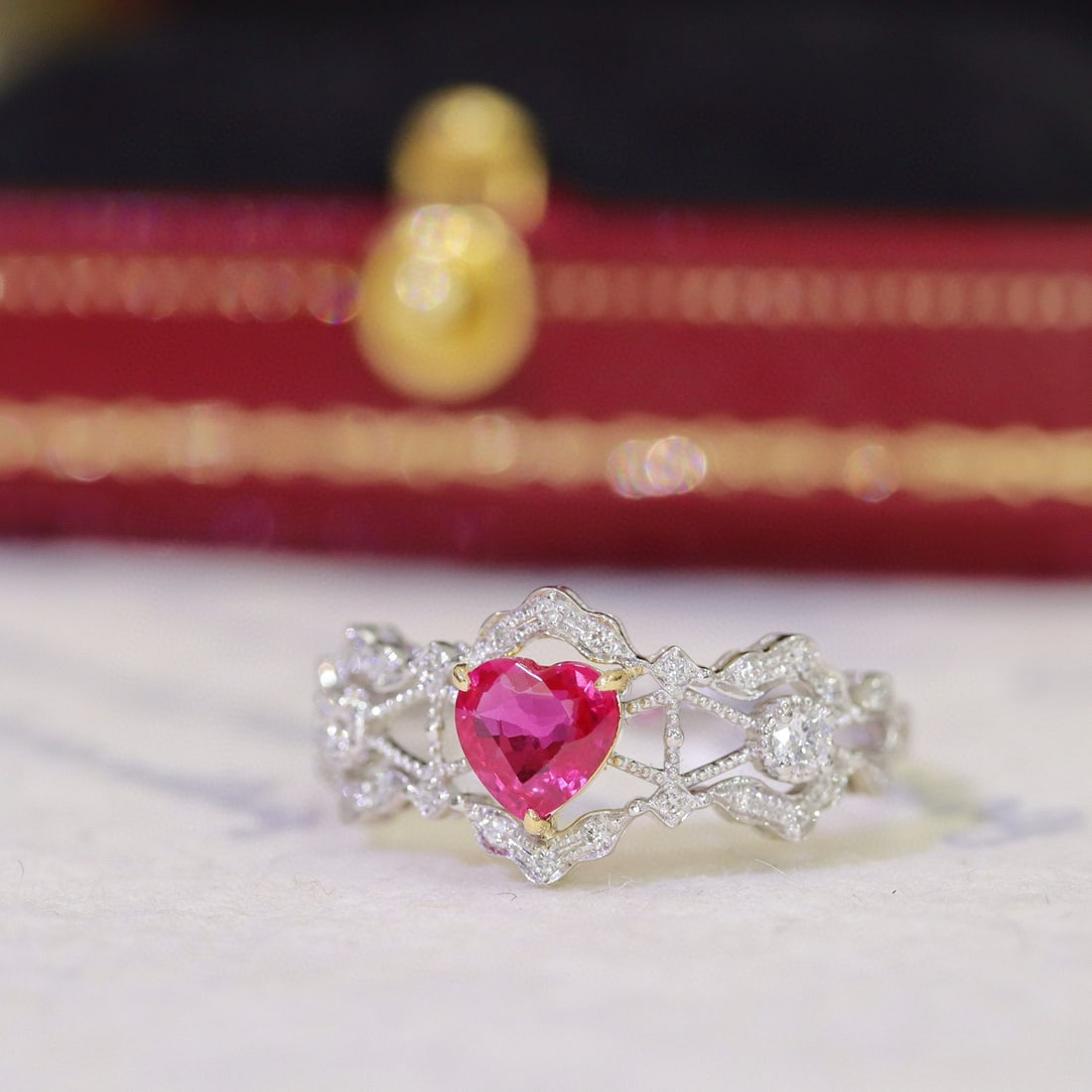 14k Gold 0.64 Ctw Natural Ruby & Diamond Ring - 3