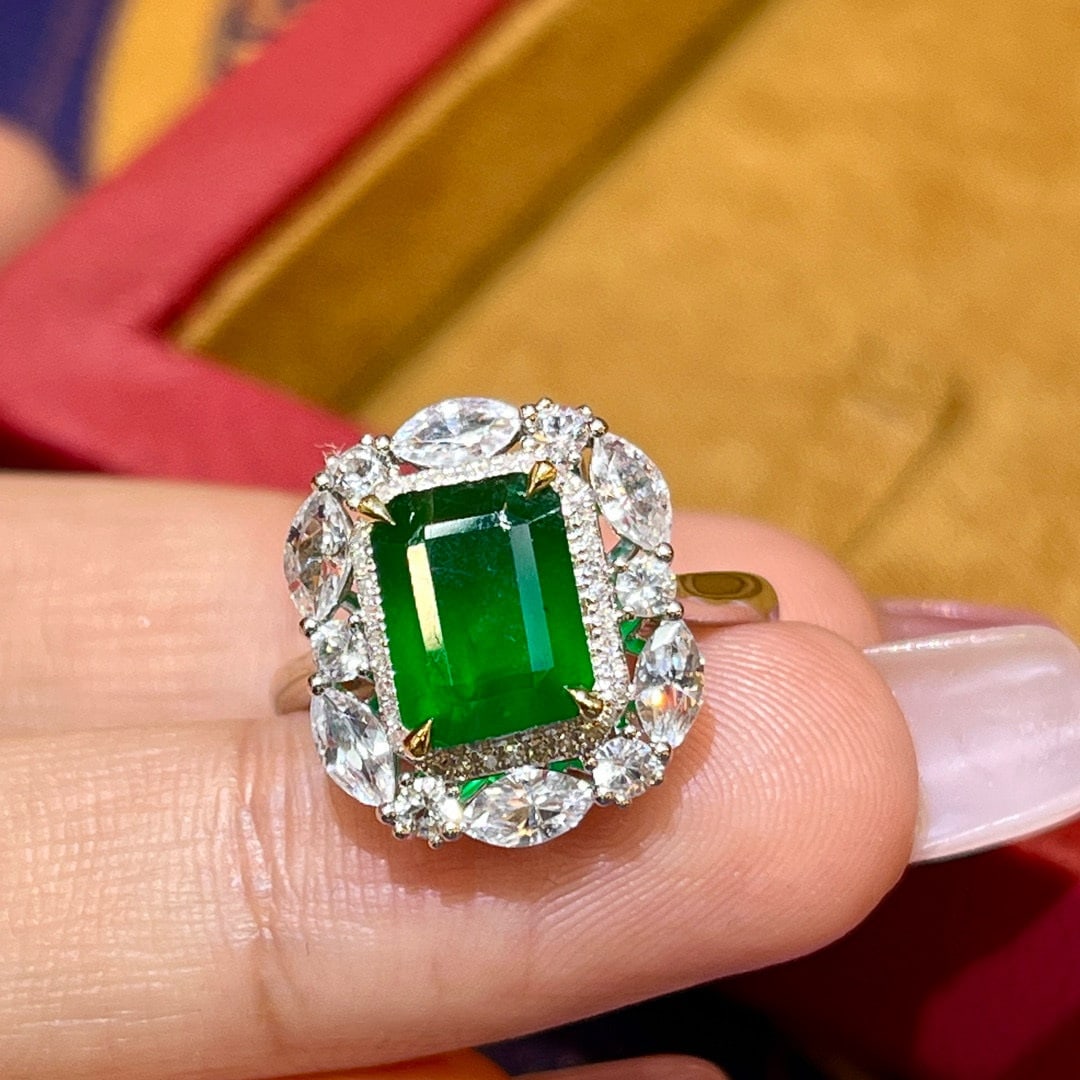 14k Gold 2.63 Ctw Natural Emerald & Diamond Ring - 2