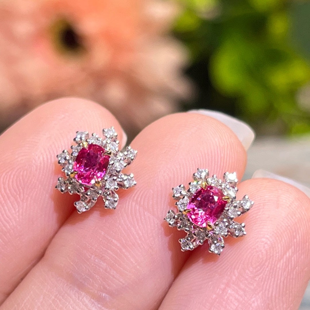 14k Gold 0.96 Ctw Natural Padparadscha Sapphire & Diamond Earrings - 3
