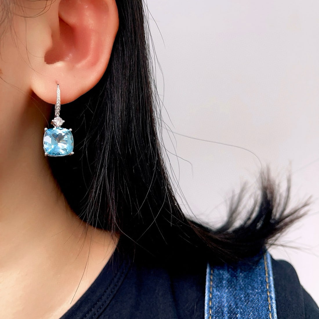 14k Gold 11.66 Ctw Natural Aquamarine & Diamond Earrings - 7