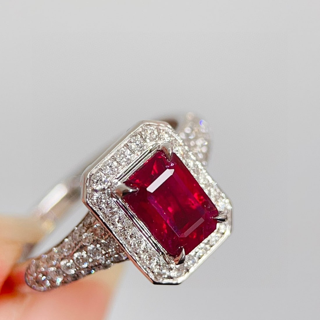14k Gold 1.81 Ctw Natural Ruby & Diamond Ring - 2