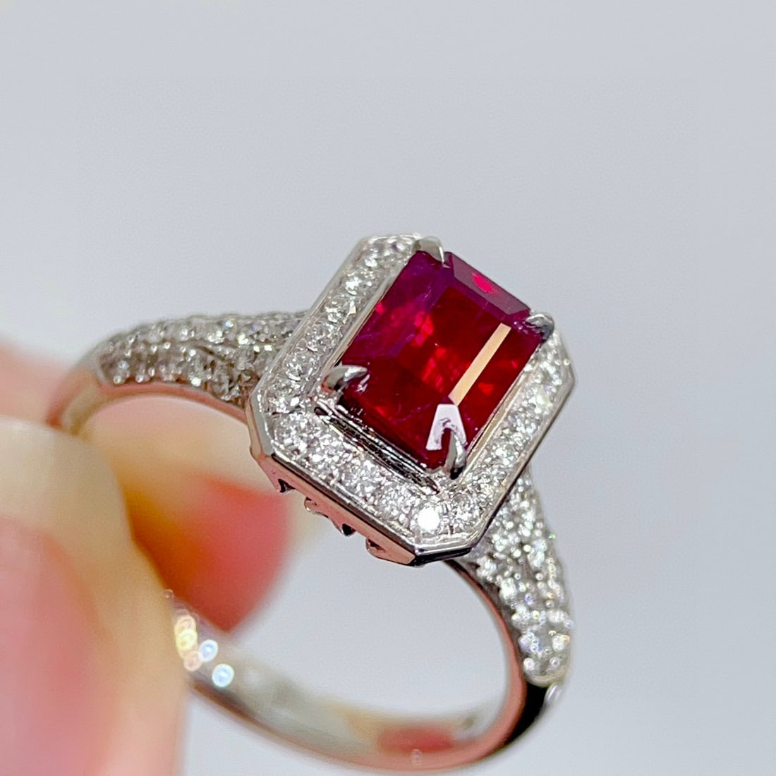 14k Gold 1.81 Ctw Natural Ruby & Diamond Ring - 3