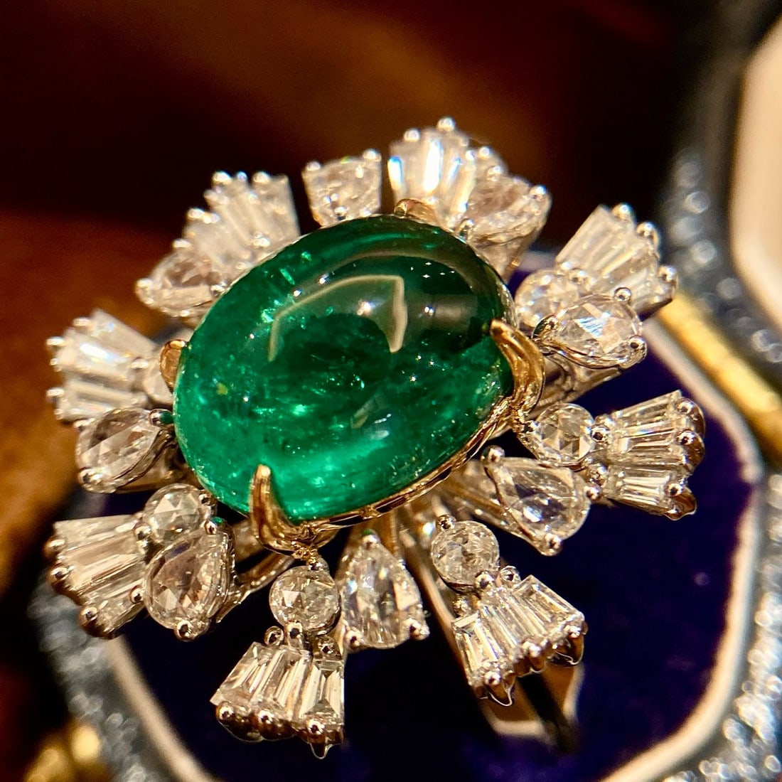 14k Gold 6.20 Ctw Natural Emerald & Diamond Ring - 3