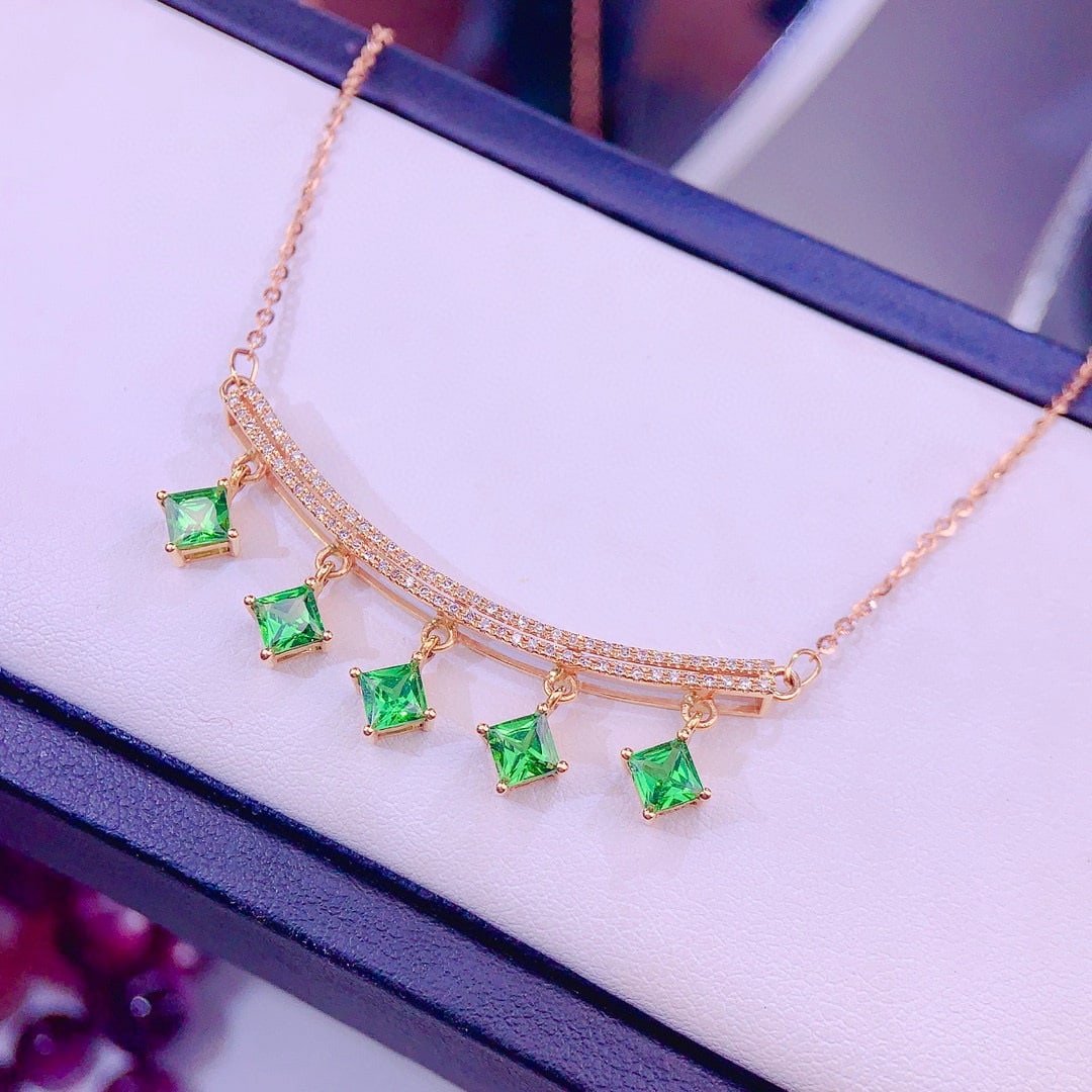 14k Gold 3.0 Ct Natural Tsavorite & Diamond Necklace - 2