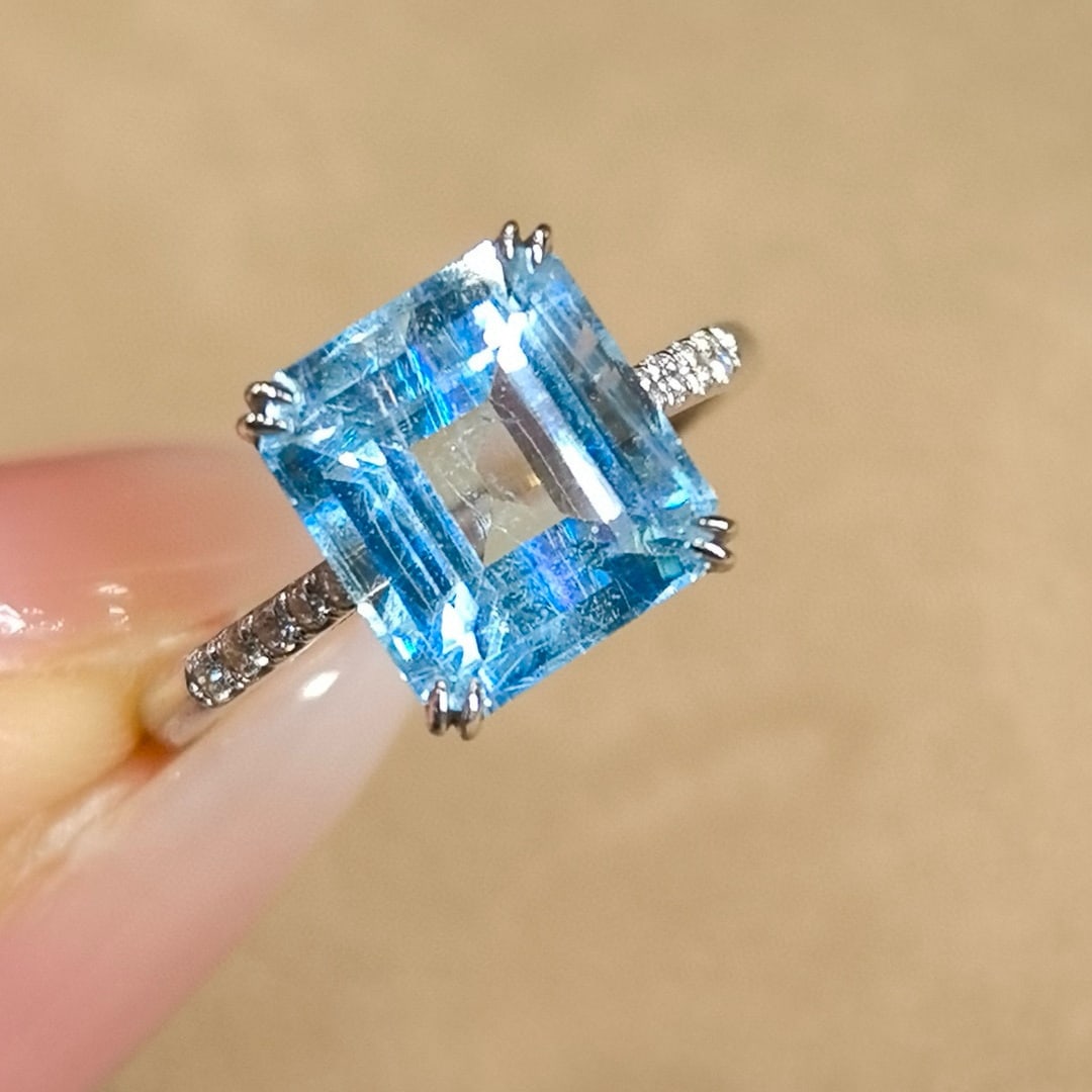 14k Gold 3.95 Ct Natural Aquamarine & Diamond Ring - 4