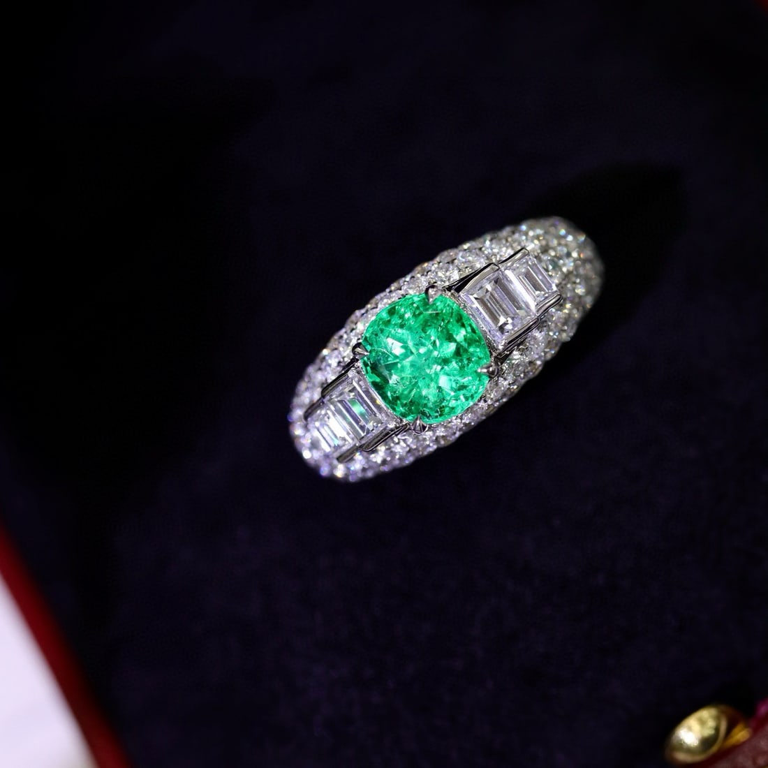 14k Gold 3.64 Ctw Natural Emerald & Diamond Ring - 4