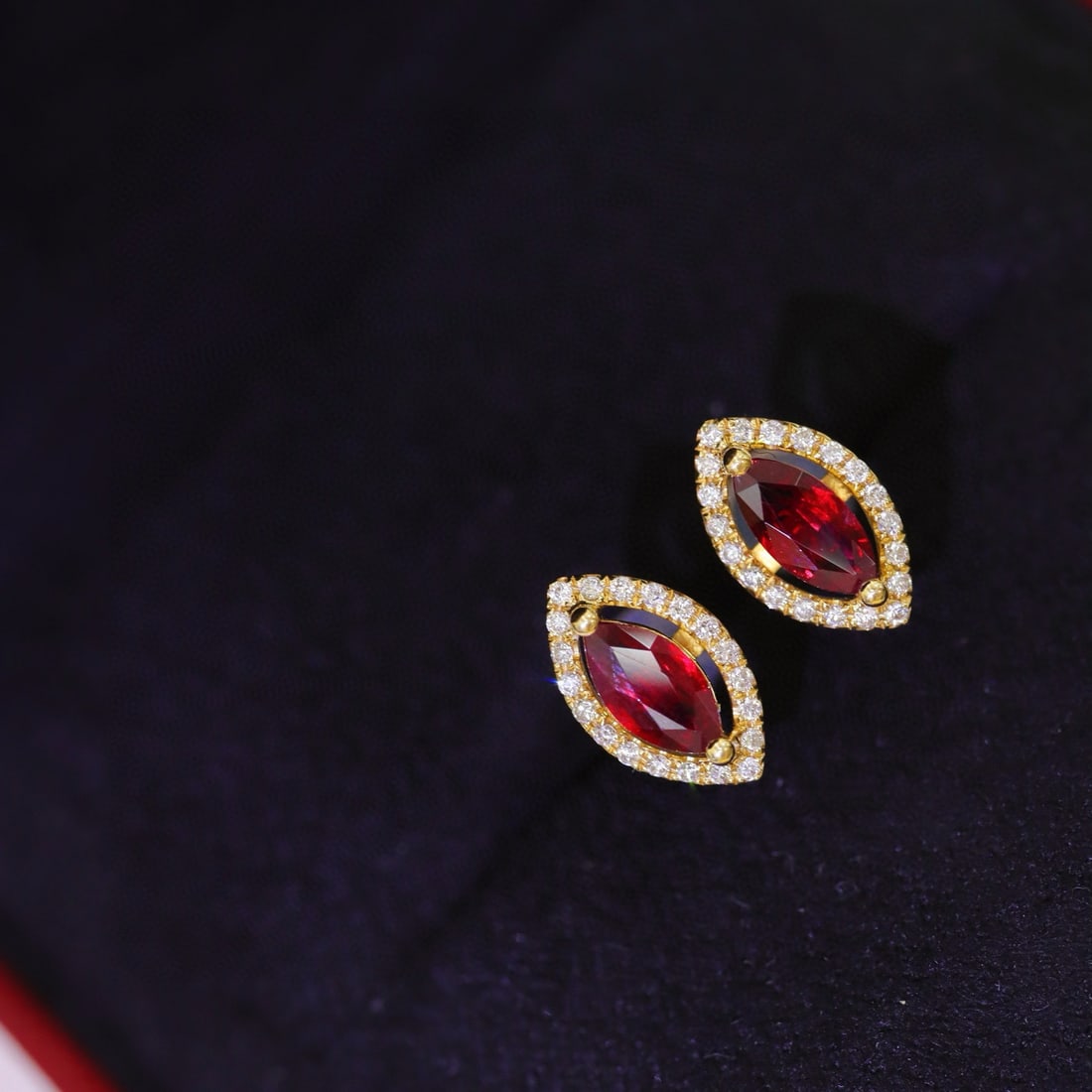 14k Gold 0.98 Ctw Natural Ruby & Diamond Earrings - 2