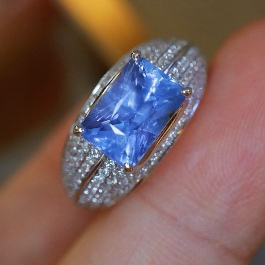 14k Gold 2.63 Ctw Natural Sapphire & Diamond Ring: Ref:230979156 // gold content:14k gold // ring size:7. 25us // // main gemstone:sapphire // shape:emerald // carat weight:2. 26ct // color:blue // treatment:natural // cut grade:g // // adjacent gemst