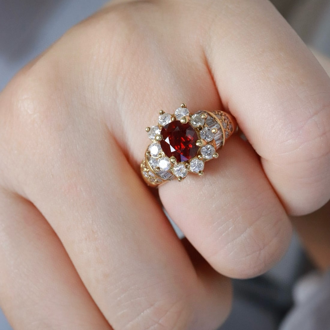 14k Gold 2.93 Ctw Natural Ruby & Diamond Ring - 6