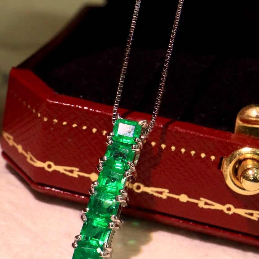 14k Gold 1.06 Ct Natural Emerald Pendant( Without Chain ) - 5