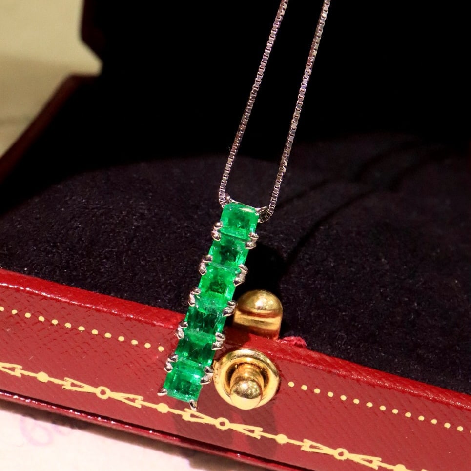 14k Gold 1.06 Ct Natural Emerald Pendant( Without Chain ) - 8