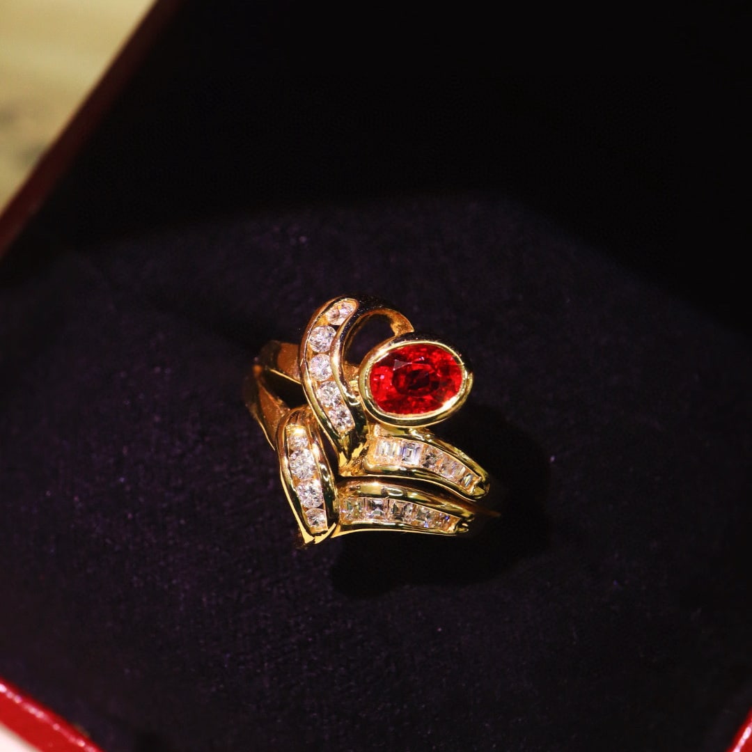 14k Gold 1.43 Ctw Natural Ruby & Diamond Ring - 2