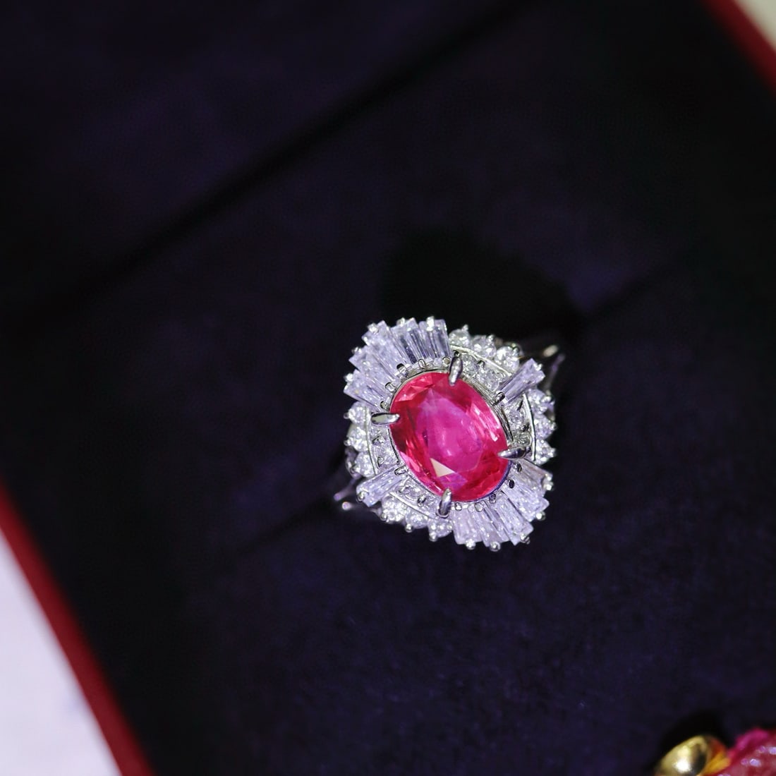 14k Gold 2.85 Ctw Natural Ruby & Diamond Ring - 4
