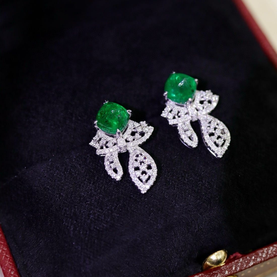 14k Gold 2.66 Ctw Natural Emerald & Diamond Earrings - 3