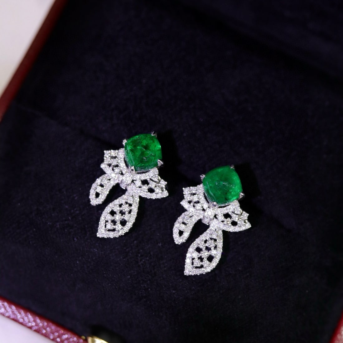 14k Gold 2.66 Ctw Natural Emerald & Diamond Earrings - 6