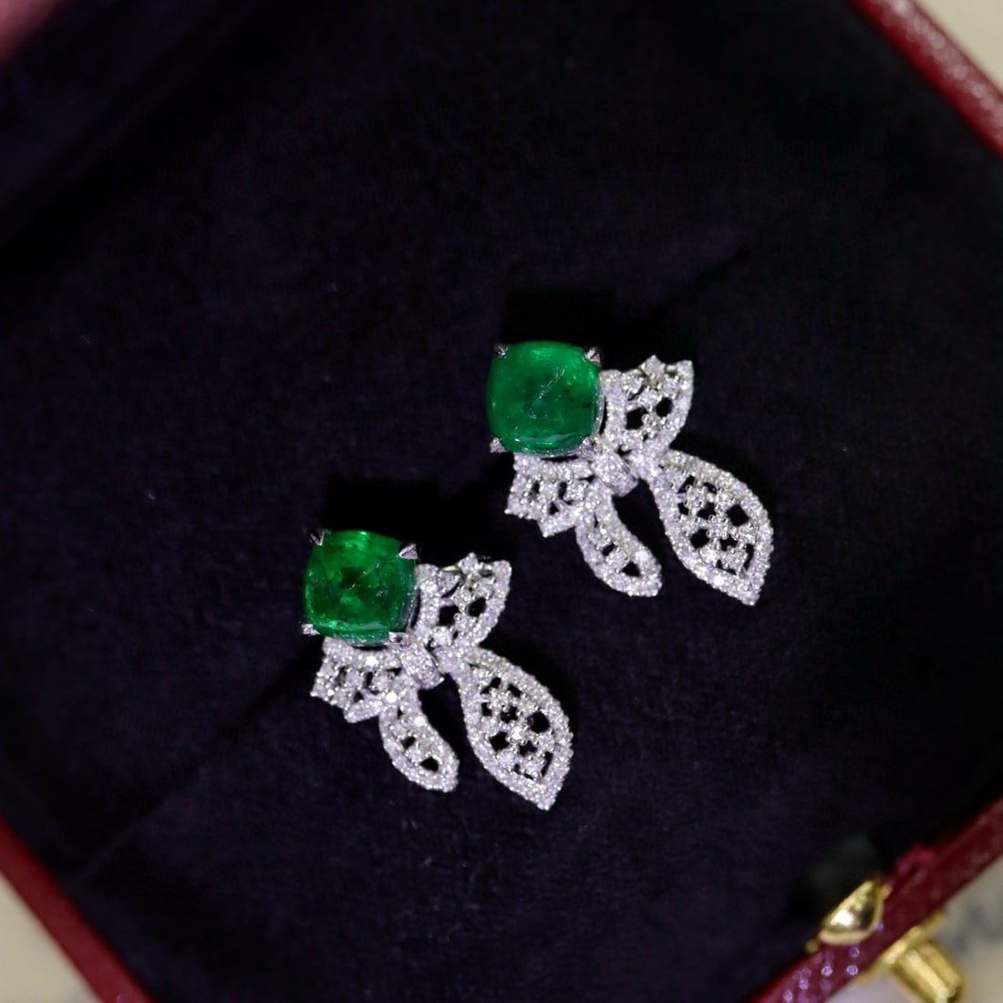 14k Gold 2.66 Ctw Natural Emerald & Diamond Earrings - 8