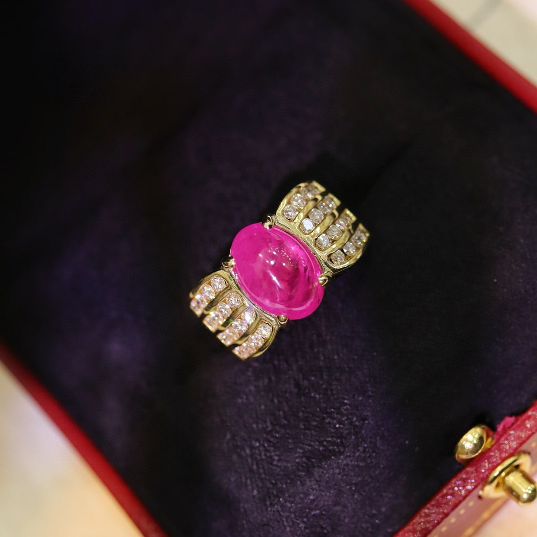 14k Gold 7.28 Ctw Natural Ruby & Diamond Ring - 3
