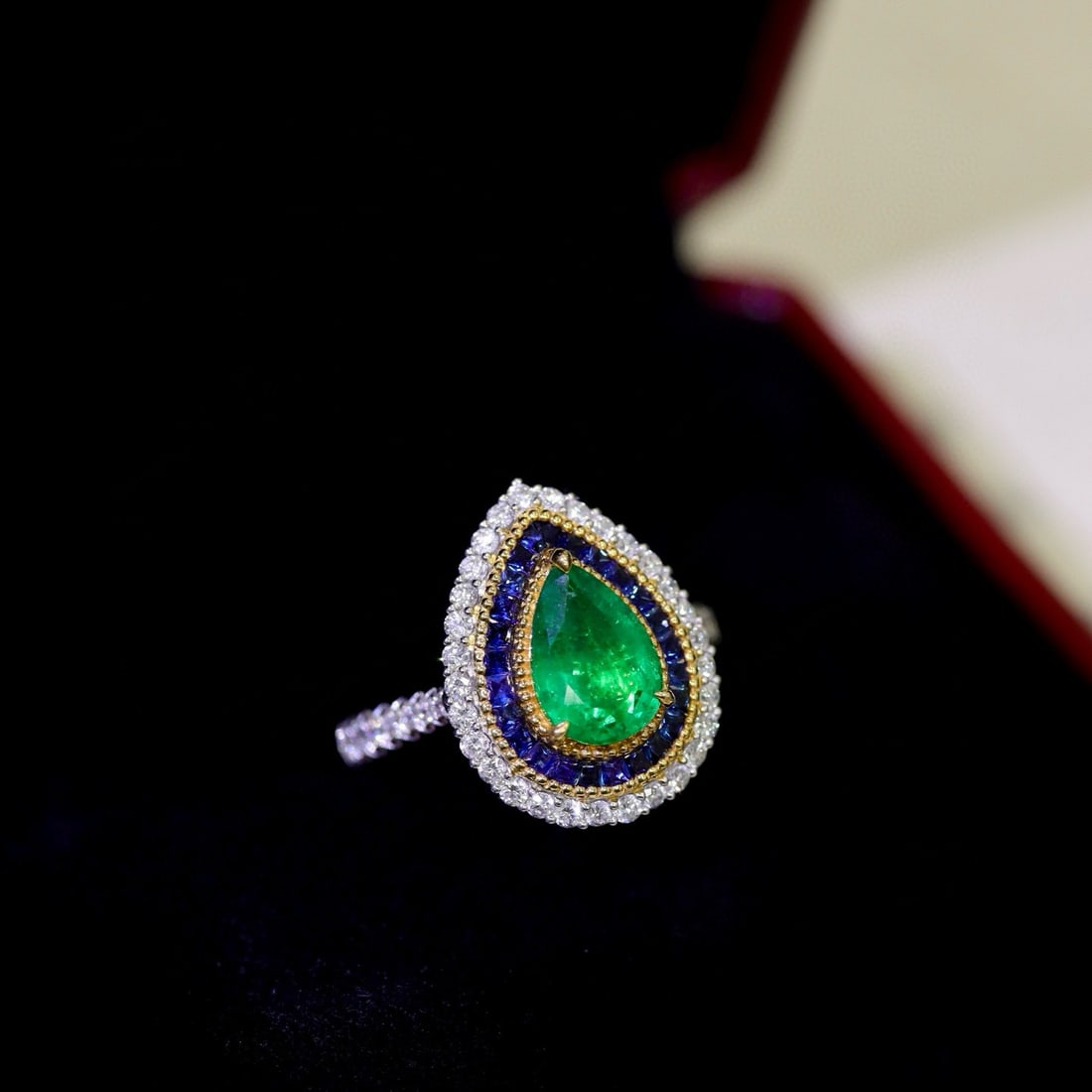 14k Gold 1.46 Ctw Natural Emerald & Diamond Ring - 8