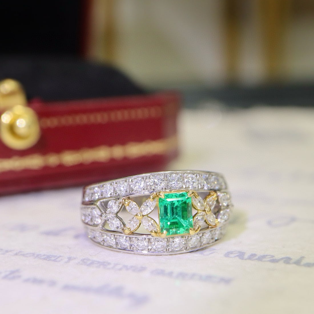 14k Gold 1.64 Ctw Natural Emerald & Diamond Ring - 3