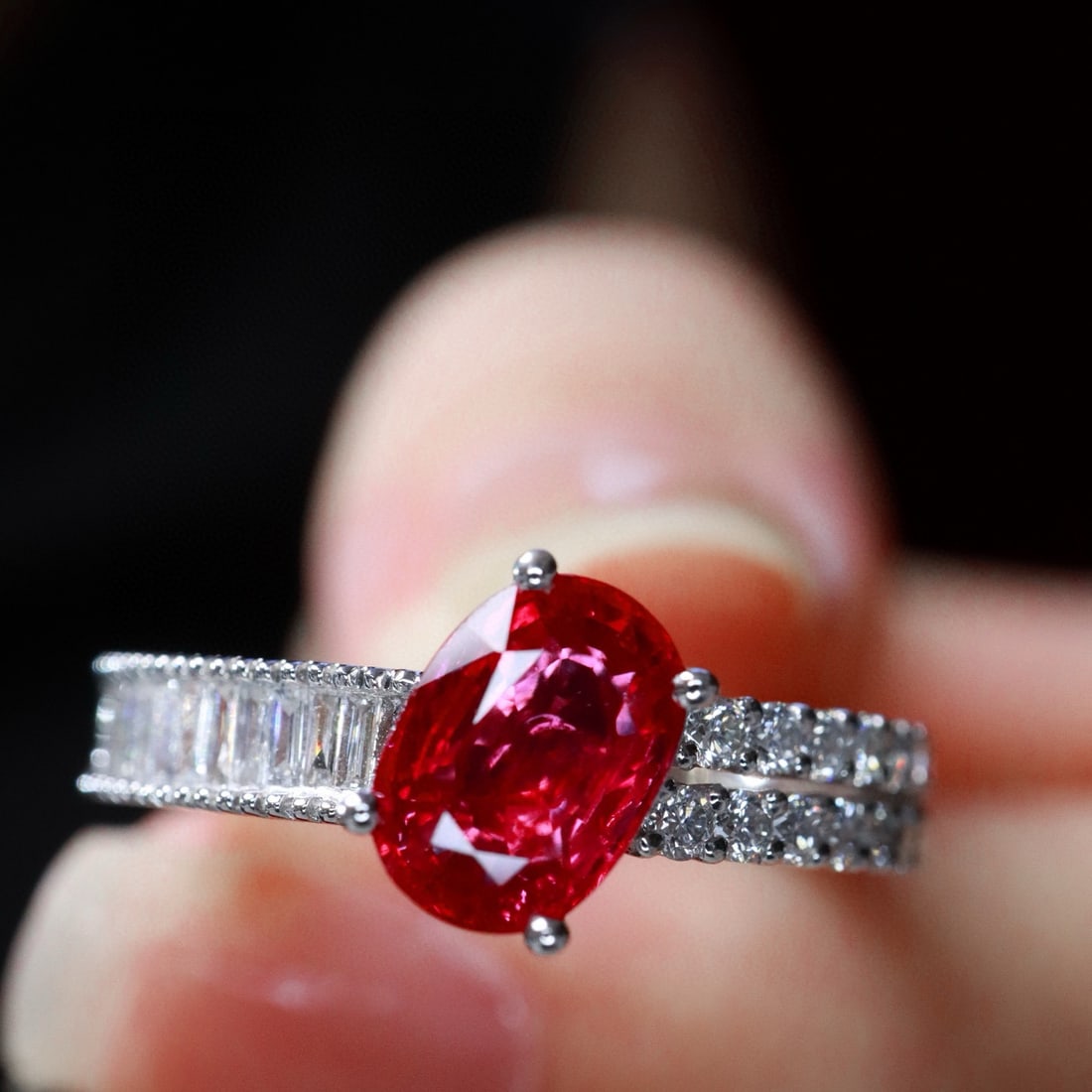 14k Gold 1.90 Ctw Natural Ruby & Diamond Ring - 4