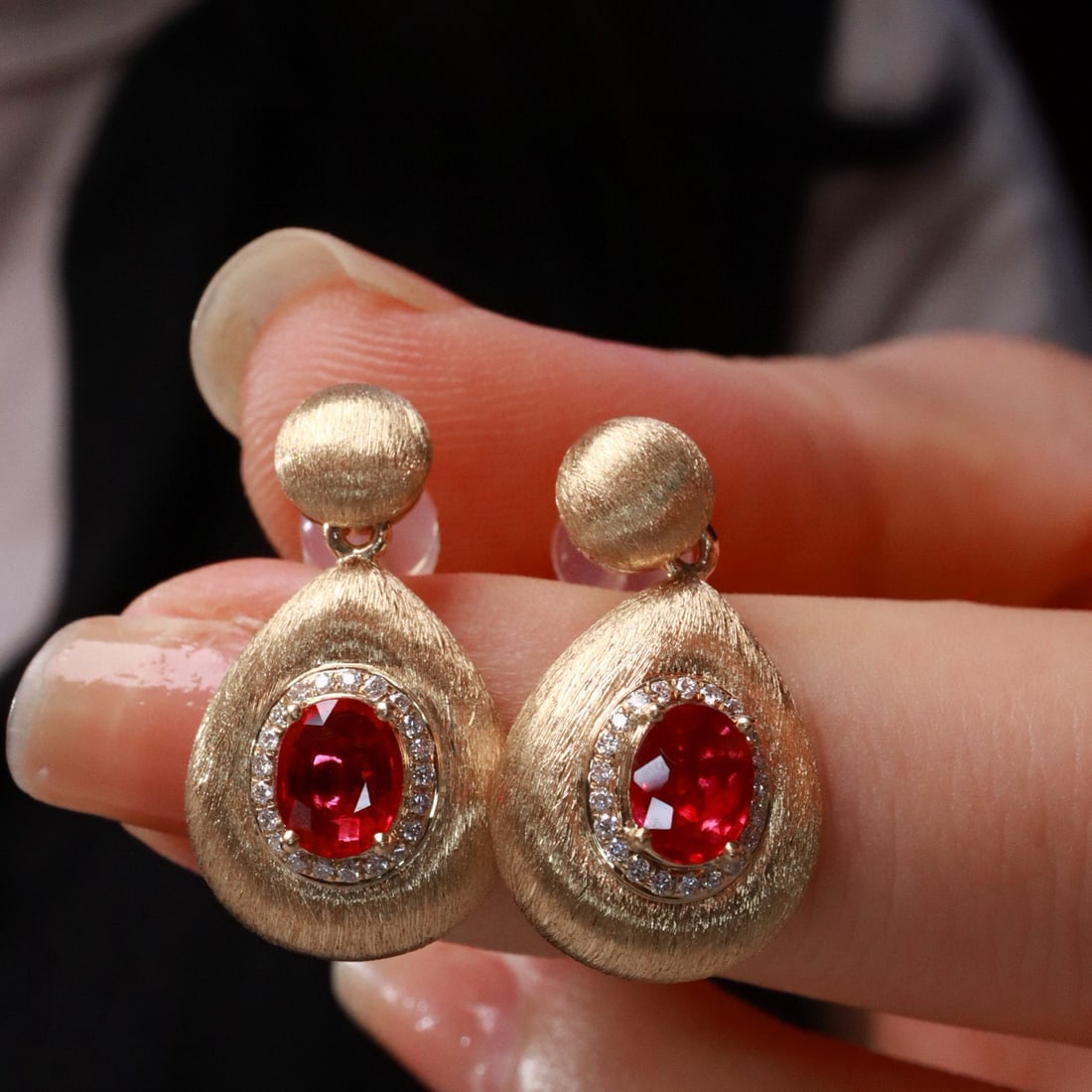 14k Gold 0.95 Ctw Natural Ruby & Diamond Earrings - 3