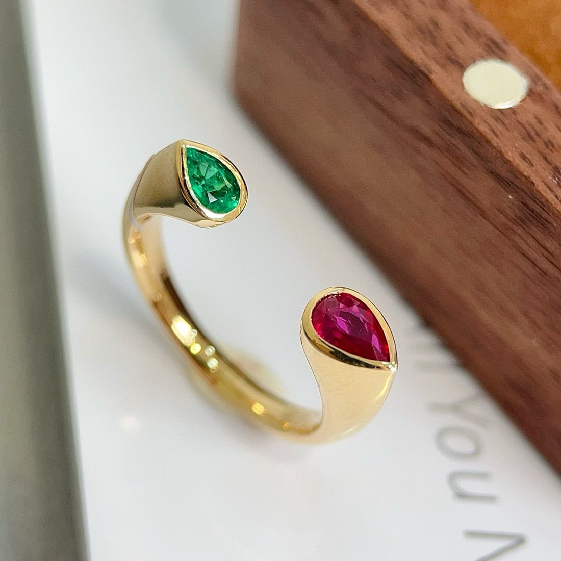 14k Gold 0.56 Ctw Natural Emerald & Ruby Ring - 2